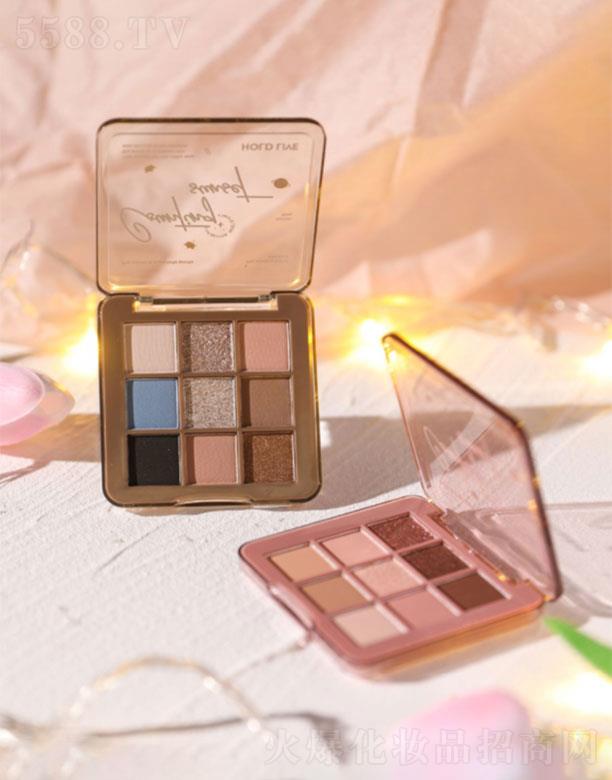 �K���K�����Q(m��o)�����޹�˾���K���K�����Q(m��o)   HOLD-LIVE�FȾ��ĺ��ɫ��Ӱ�P   �{(l��n)ɫ��Ѭ