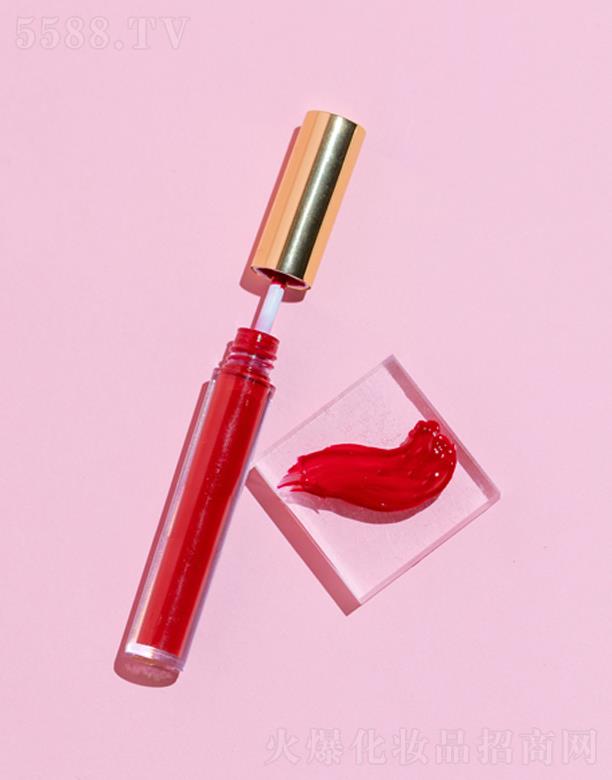 �Ƭ����yƷ���o�a�����޹�˾����ˮ�D(zhu��n)�F��ˮ��(r��n)�F�洽¶