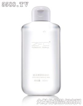 ZFC�̝���ˬж�yˮ