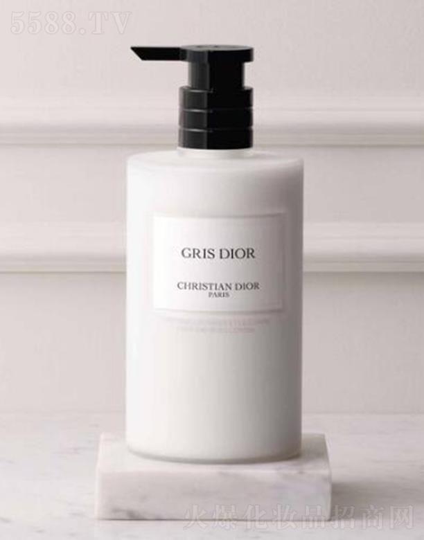 �ϊW��������ֲ����w��(r��n)�w�� �|�w˲�ڝB͸����(l��i)�搂�w��