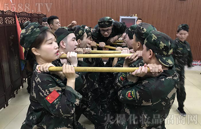 һ�s��s��һ�p��p��һ���F(tu��n)꠵Ęs�u(y��)����Ҫÿһ���˶�����ؓ(f��)؟(z��)���c��ɵ���