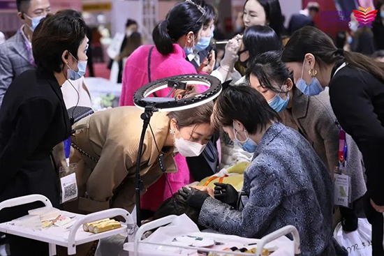 ��47�óɶ����I(y��)���[��(hu��)ͬ�ڻ��(d��ng)