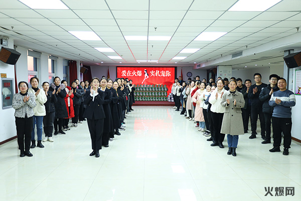 �펽�`���A�������»����𱬾W(w��ng)��T���l(f��)��Ů��(ji��)�YƷ��