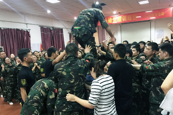 �ɹ�·�ϳ�M�G�����F(tu��n)�Y(ji��)һ�ģ��K׌�҂�����������