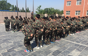 Ӣ���Sˬ���]�гC��������ֻ�Ј�(ji��n)��(qi��ng)��