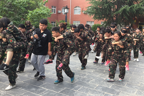 ��(j��ng)�v�D���ĥ�y���w�(y��n)�H������������F