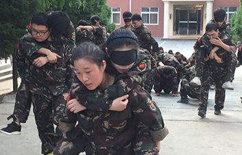 �������������Փ�D�y�U(xi��n)�裬�Ҷ����վo������c��ͬ����