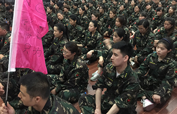 �����o̎���ڣ�����������������׌�����ϵĲ��߄�(d��ng)����