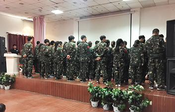 ����������һ���x�����㶼Ҫ�ٷְو�(ji��n)����