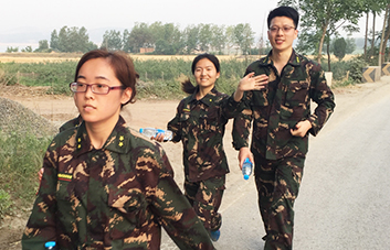 ��������ȥ����һ��һ��(g��)�_ӡȥ����