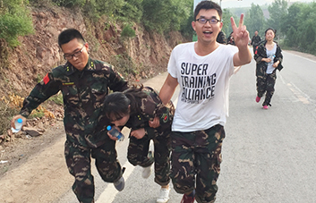 �]�б��˸��ߵ�ɽ���]�б��_���h(yu��n)��·��