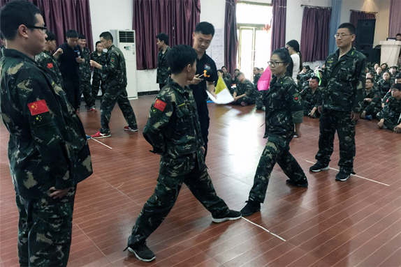 ����ʯ�^��������ݔ�A�s�ڏ�ָ�g��