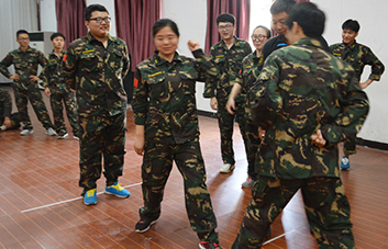 ��Ŀ�������������ĽY(ji��)������������