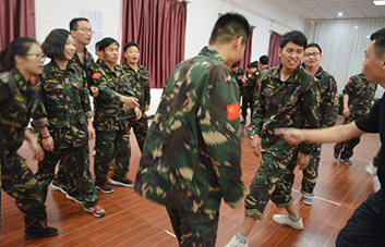 �A��·�ϣ���Ҫ���Լ���